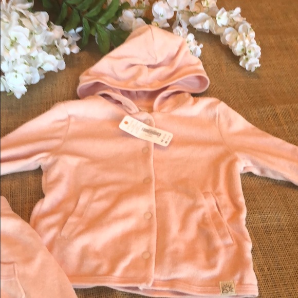 NWT Two Piece Oufit - Picture 2 of 4